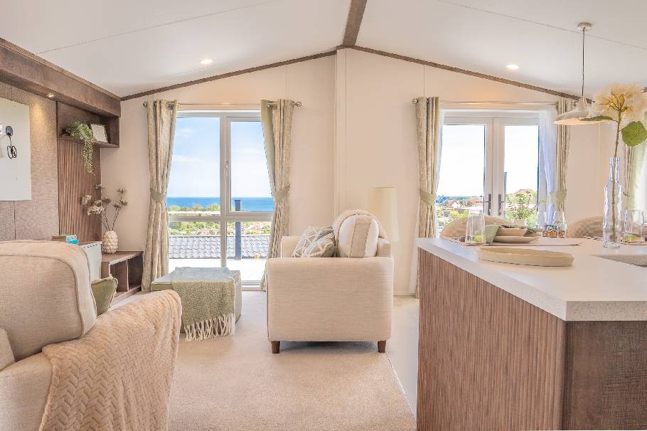 Regal Harbour Lodge
